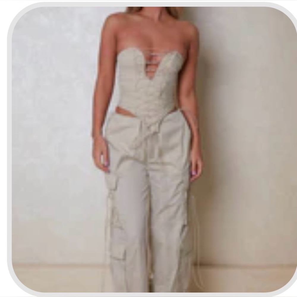 Mars The Label- the toggle cargos in stone